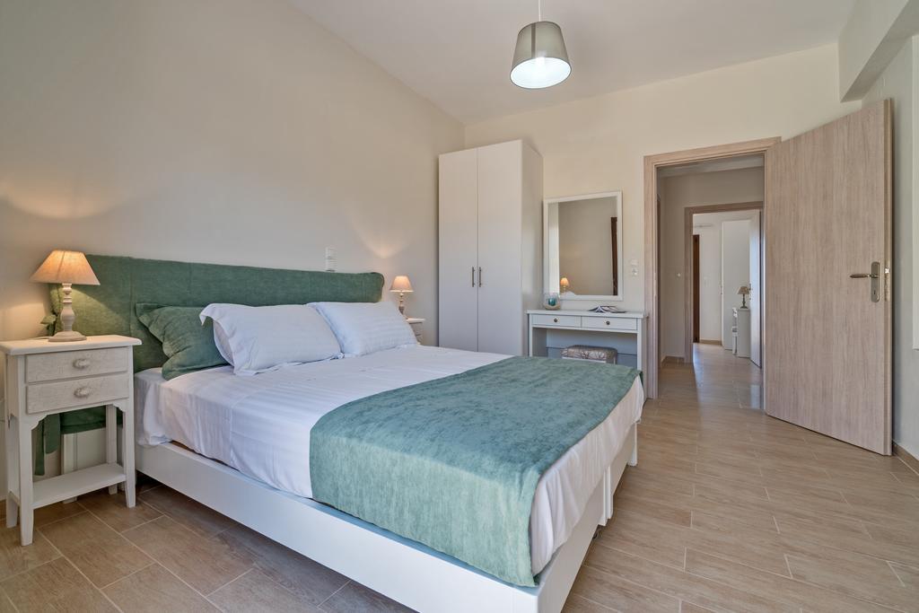 Villa Elysian South Crete Триопетра Экстерьер фото