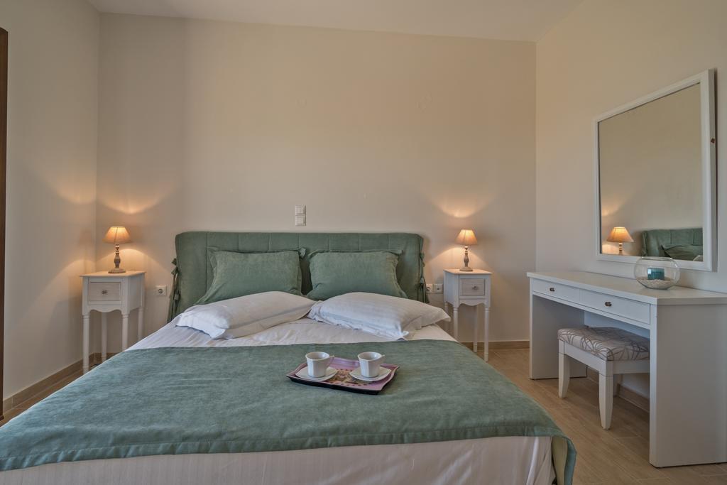 Villa Elysian South Crete Триопетра Экстерьер фото